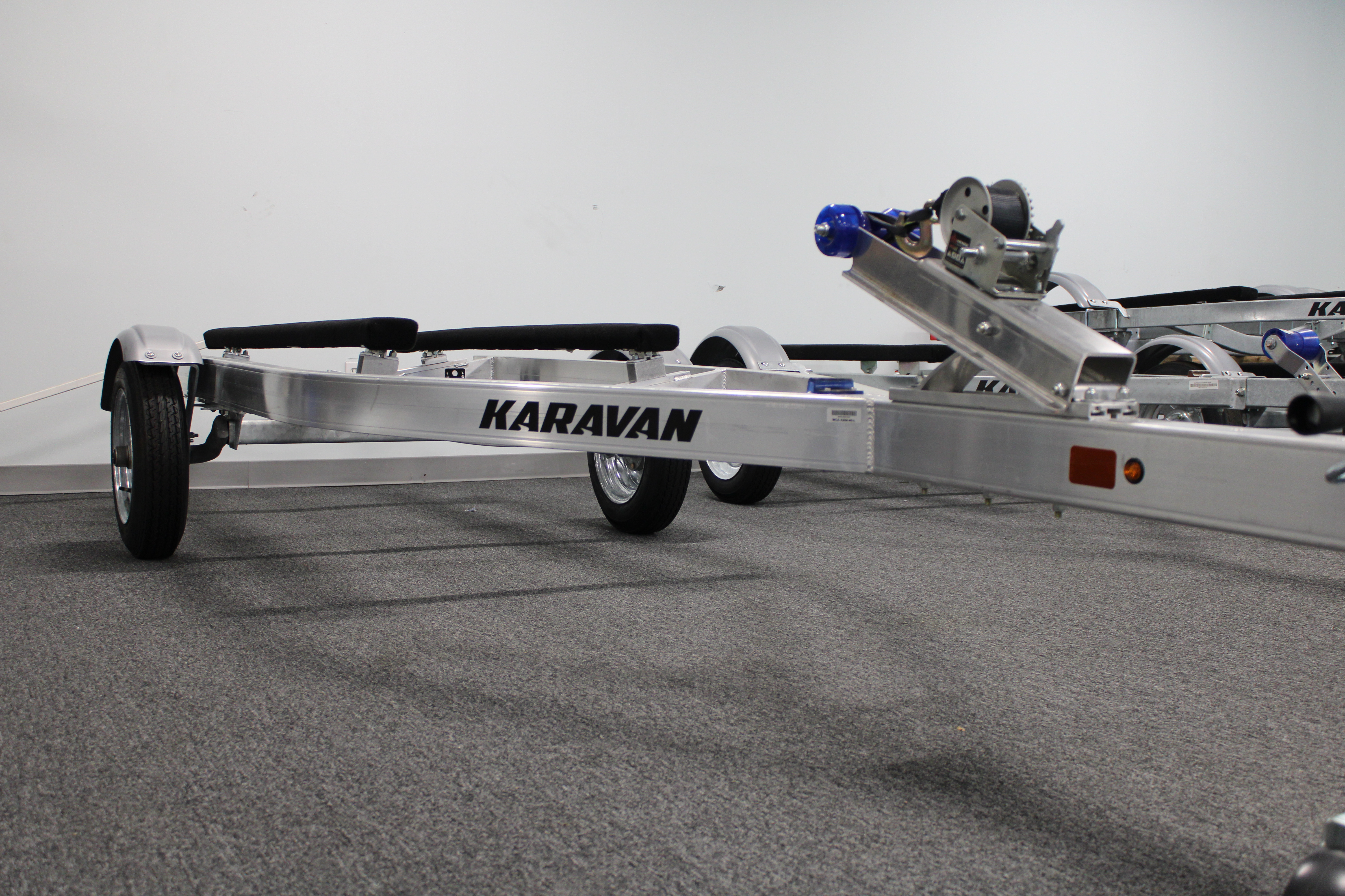 Karavan Trailer Features